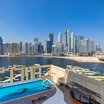 Daniels 1Br Business Bay Partial Burj Khalifa View